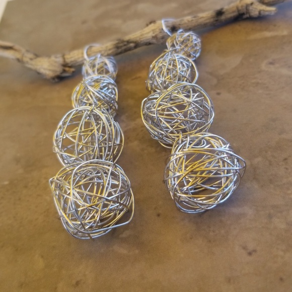 Artisian BoHo Silver Wire Spheres Luxe Earrings - Picture 4 of 5